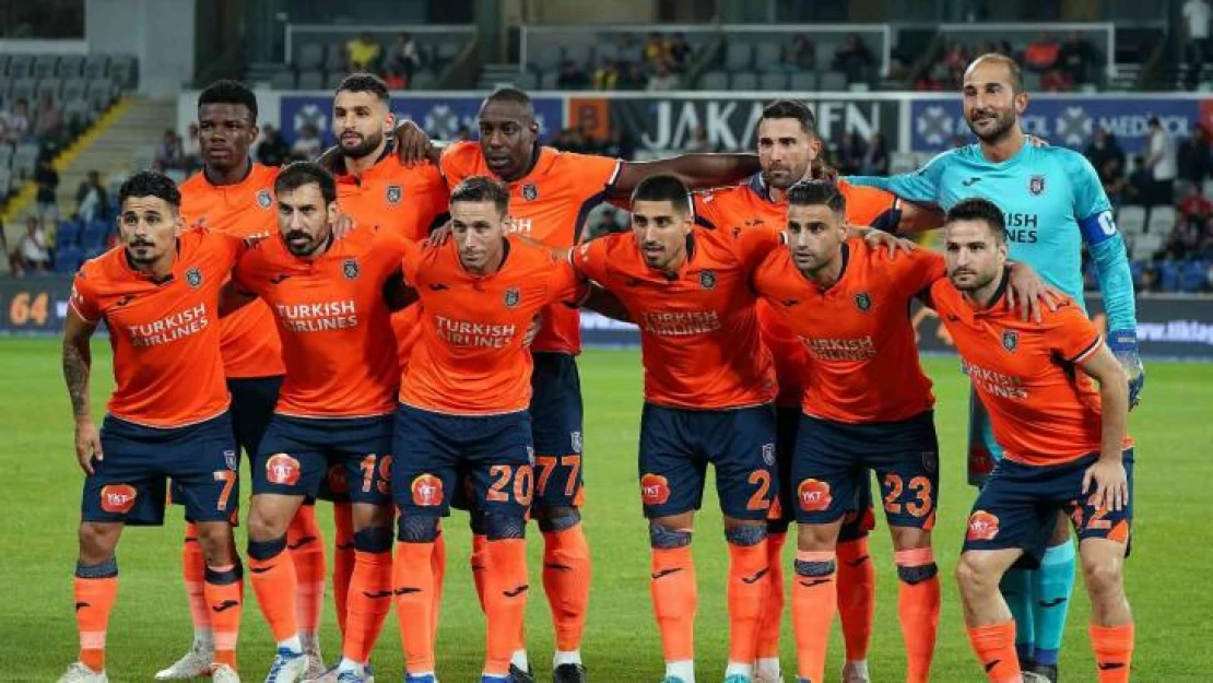 Başakşehir'de 3 değişiklik