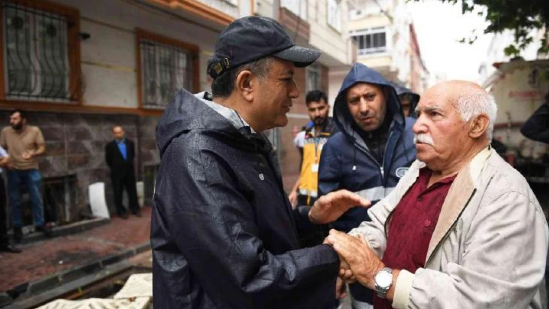 Başkan Bozkurt selzedeleri yalnız bırakmadı