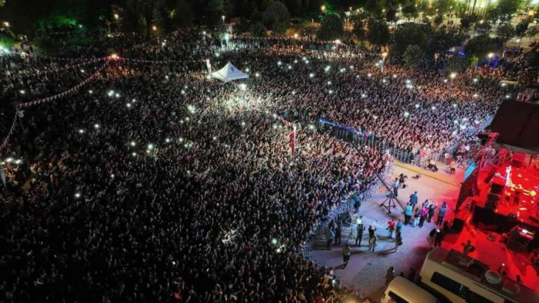 Ankara'da Pilli Bebek ve Melek Mosso rüzgarı