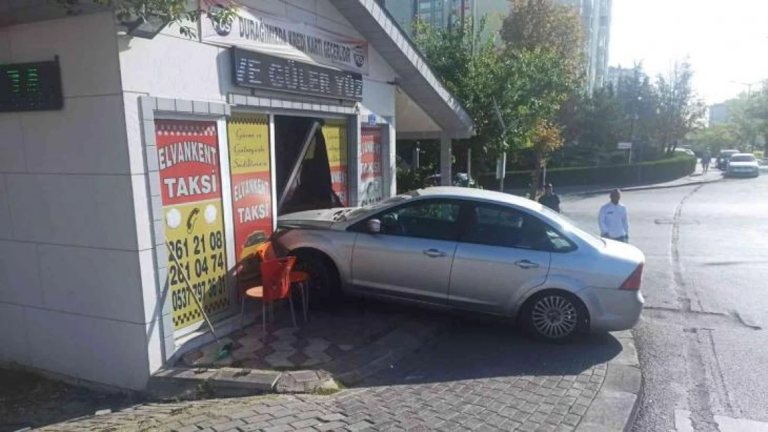 Başkentte taksi durağına davetsiz misafir