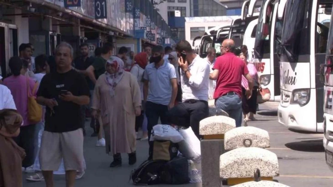 Bayram sonrasında otogarda yoğunluk devam ediyor