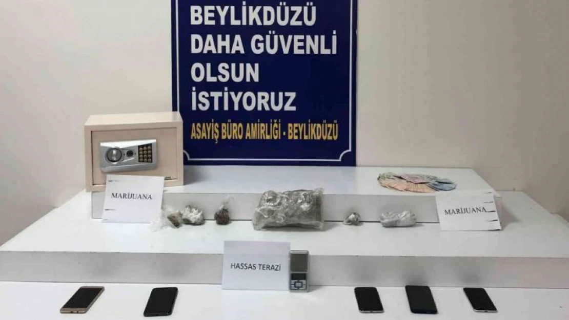 Beylikdüzü'nde 'Pinokyo' dövmesi uyuşturucu satıcısını ele verdi