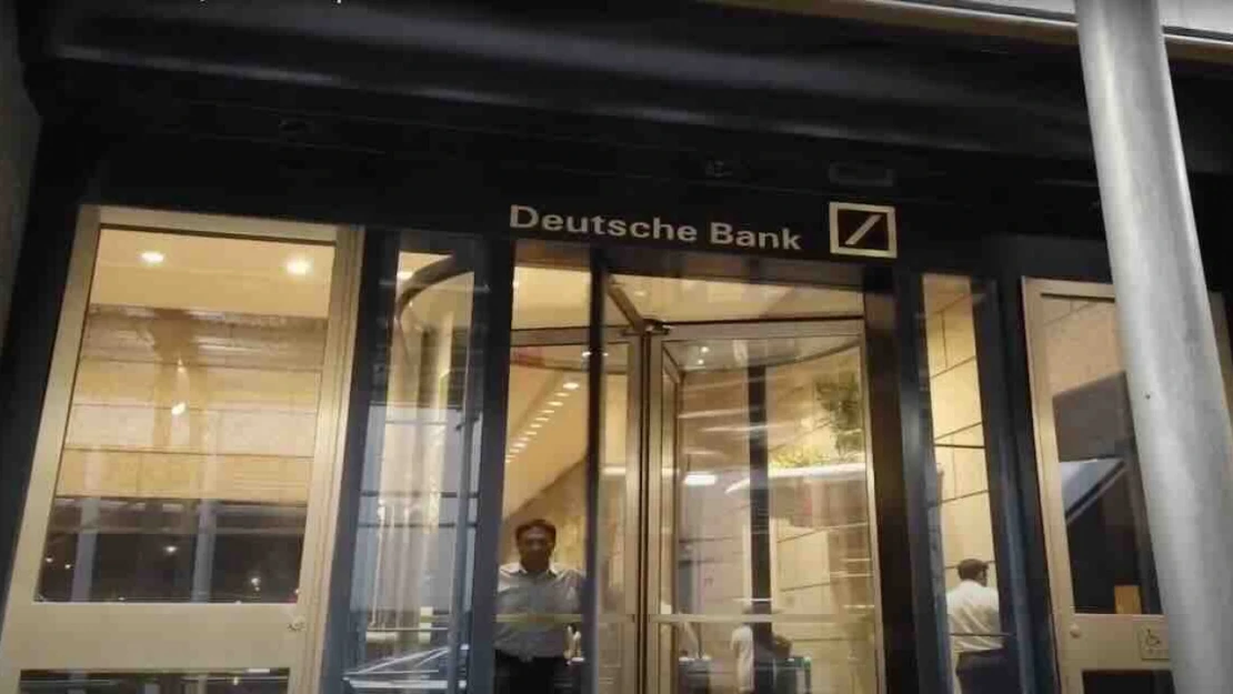 Bir 2025 yılı dolar ve asgari ücret tahmini de Deutsche Bank'tan