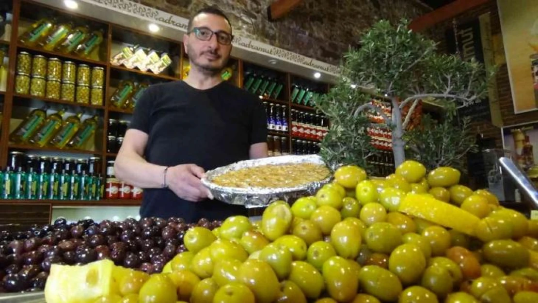 Bu da bayrama özel zeytinli baklava