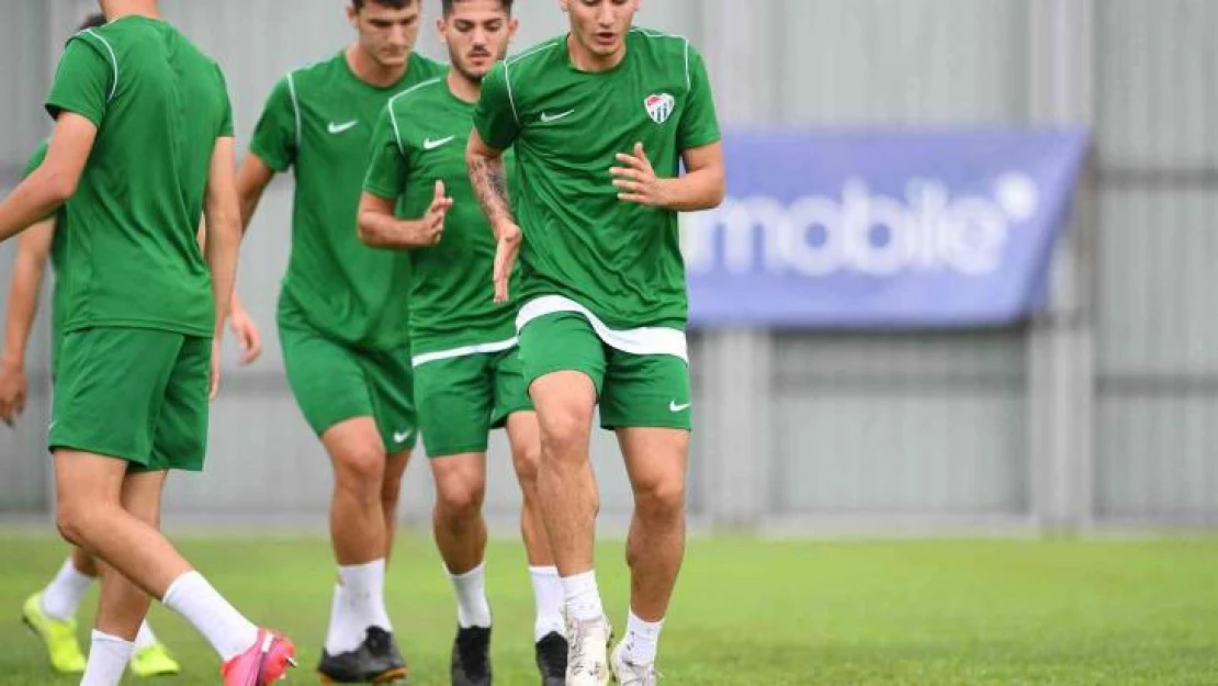 Bursaspor'da yeni sezon hazırlıkları yarın başlıyor