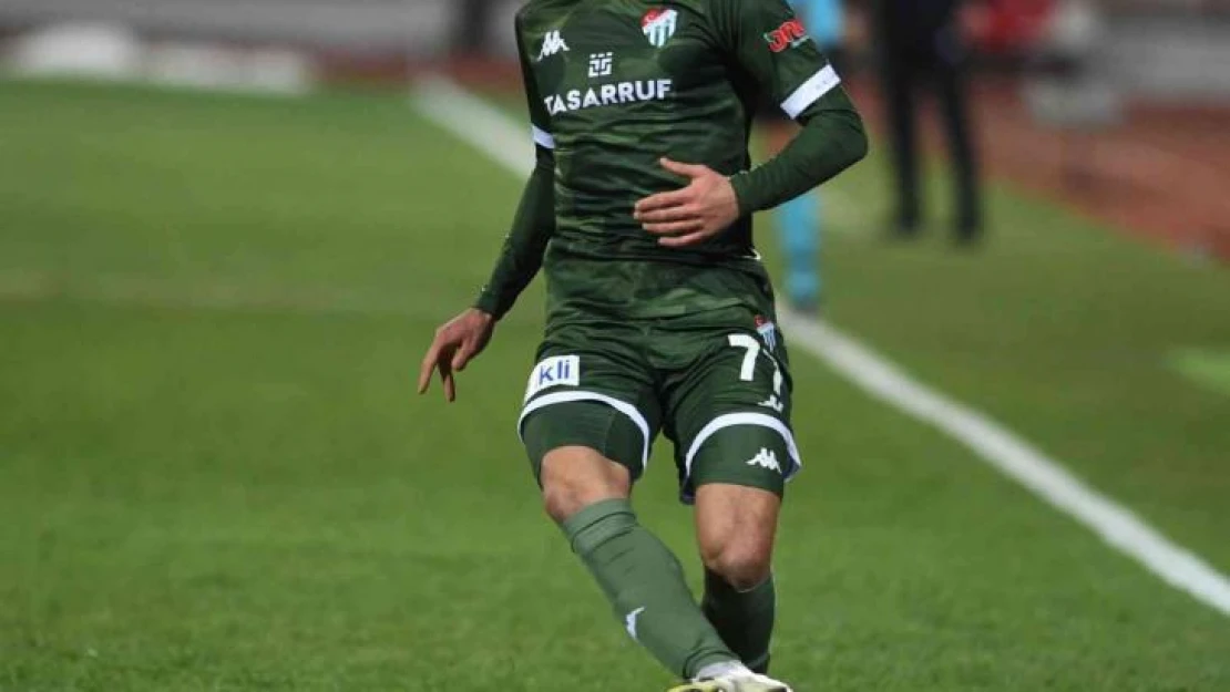 Bursaspor'un en değerli futbolcusu Tuğbey Akgün!