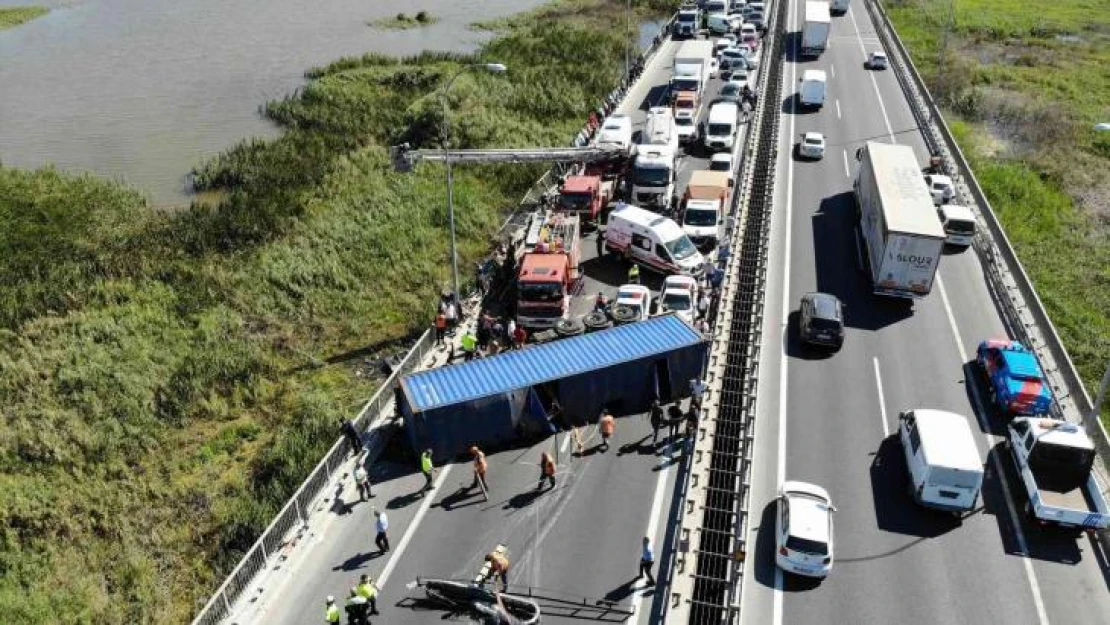 Büyükçekmece TEM'de feci kaza