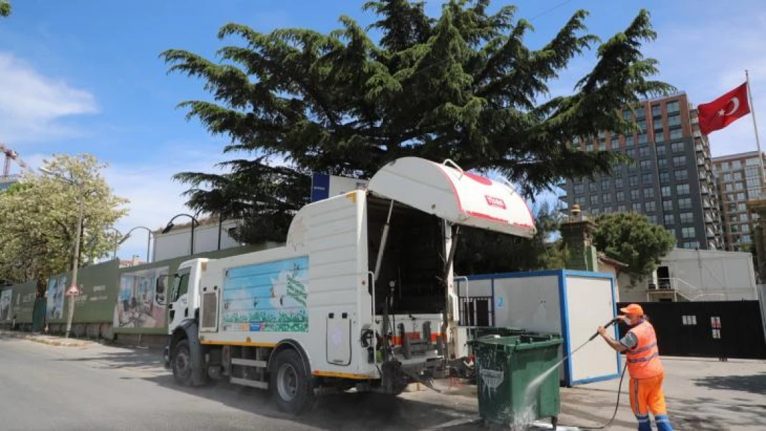 Camiler gül suyuyla yıkandı