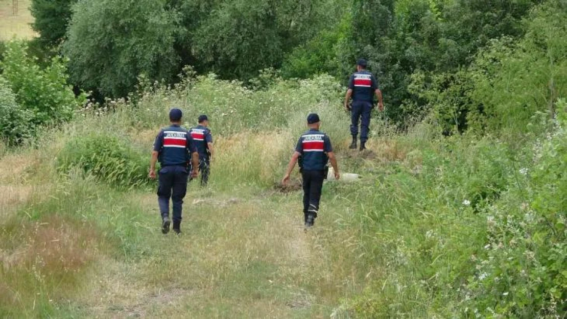 Çanakkale'de kaybolan karı kocayı arama çalışmaları devam ediyor