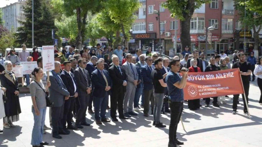 Çankırı'da onlarca vatandaş 'aile' için yürüdü