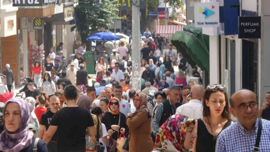 Çarşıda arefe yoğunluğu