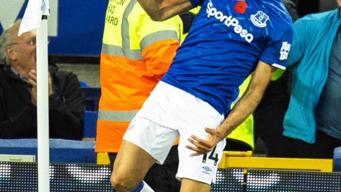 Cenk Tosun, Everton'a veda etti!