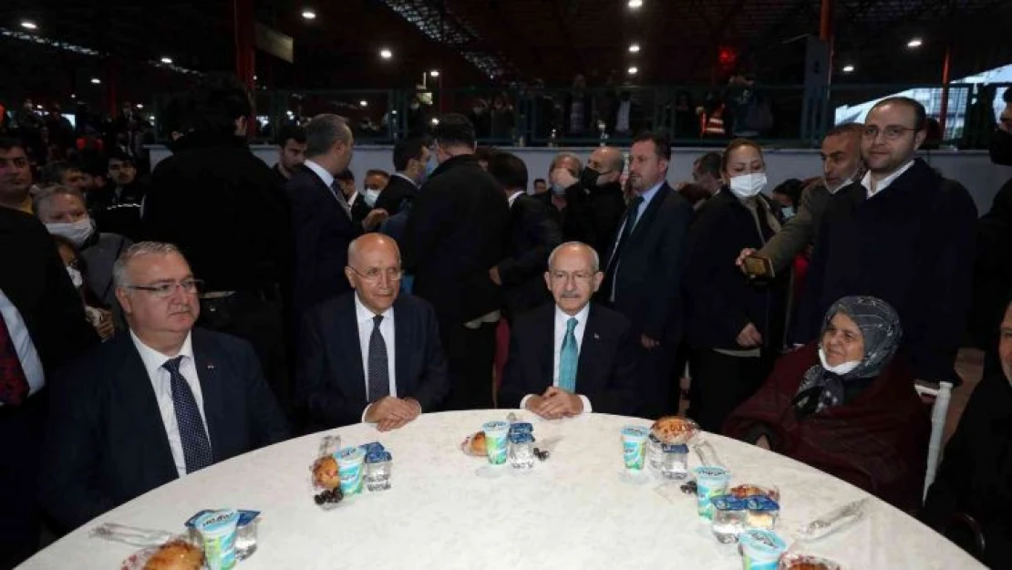 CHP Genel Başkanı Kılıçdaroğlu, Yenimahalleli vatandaşlarla iftar yaptı