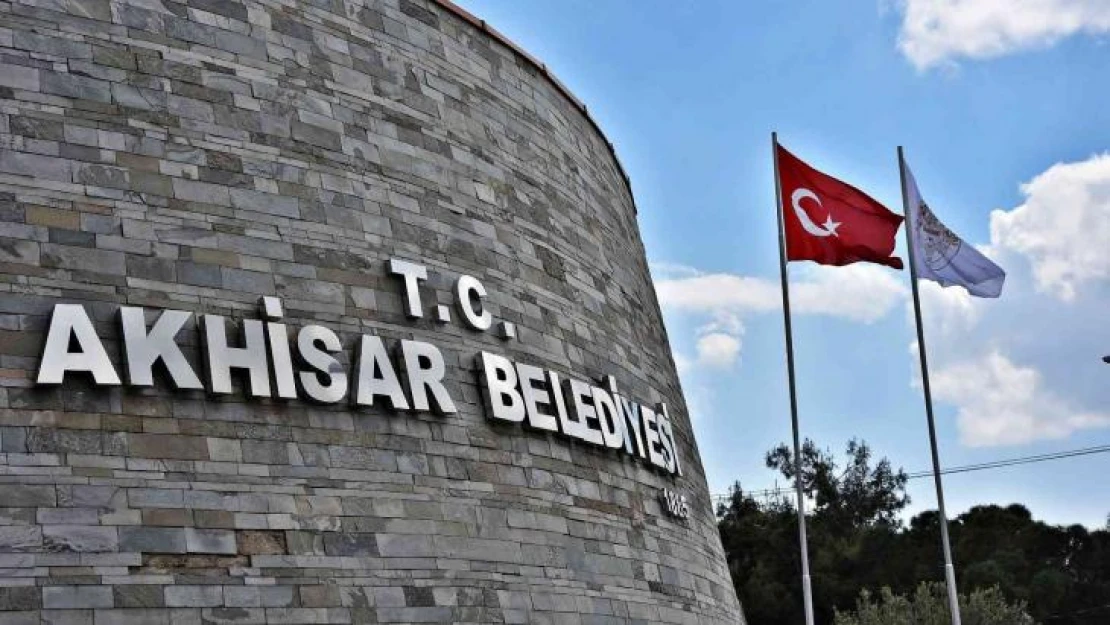 CHP'li Akhisar Belediyesi icralık oldu