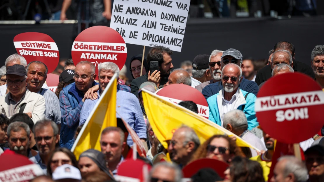 CHP lideri Özel öğretmen adaylarına seslendi