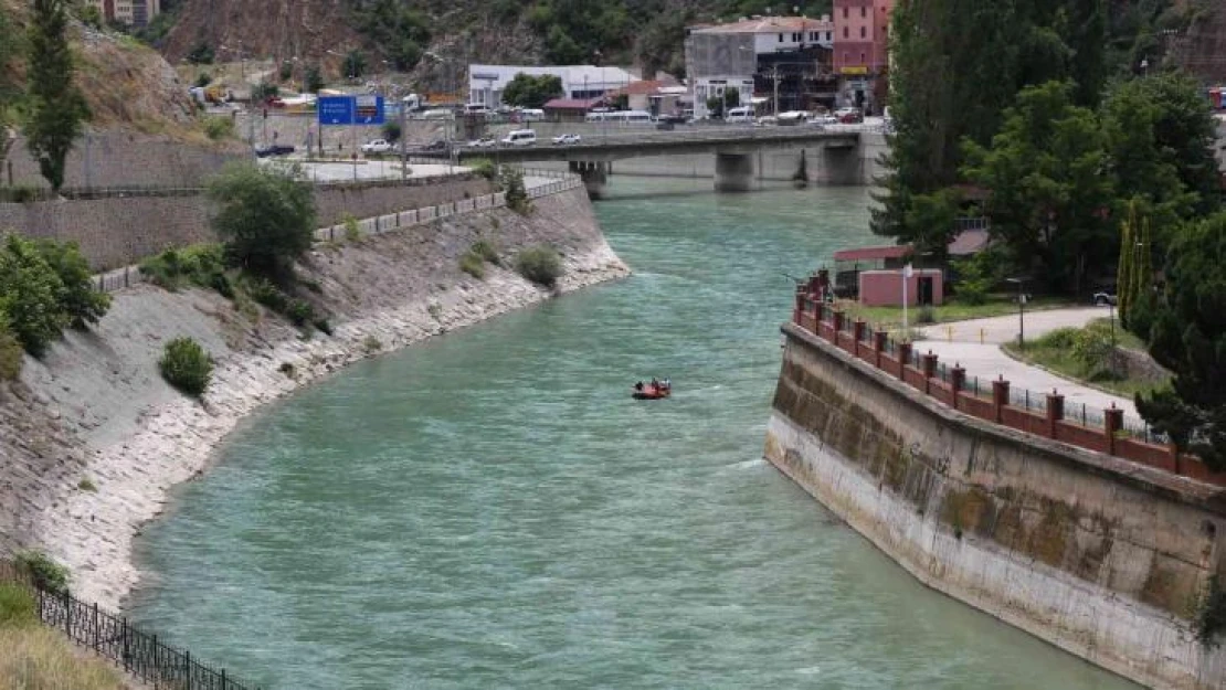 Çoruh Nehri'nde rafting botları tekrar suyla buluştu