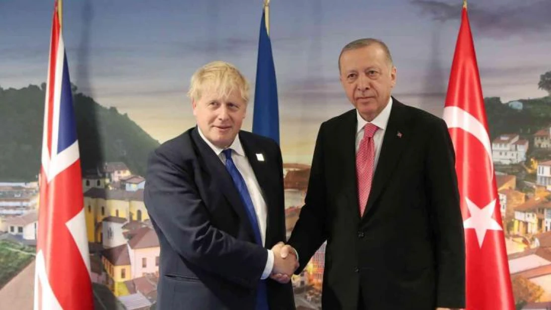 Cumhurbaşkanı Erdoğan, İngiltere Başbakanı Johnson ile görüştü