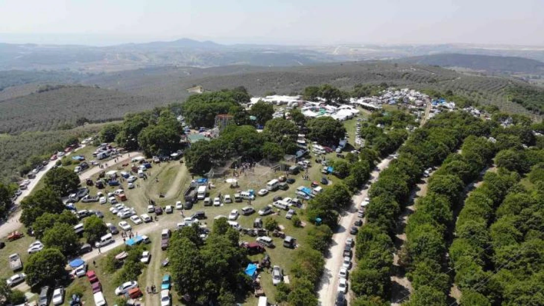 Dağ başında yılda bir kez düzenleniyor, akın akın geliyorlar