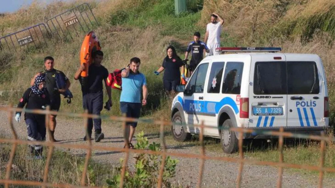 Denizde akıntıya kapılan genç boğulma tehlikesi  geçirdi