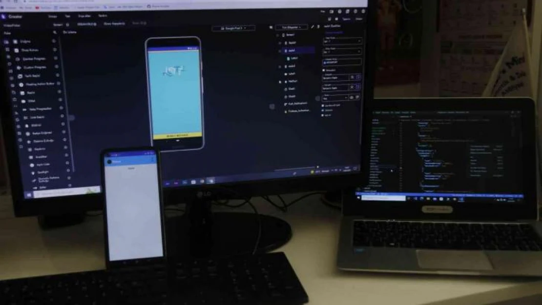Diyarbakır'da 13 yaşındaki yazılımcı kendi yazışma uygulamasını kurdu