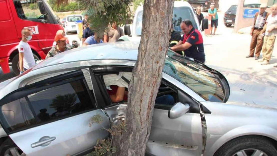 Düğüne gelen aile kaza yaptı, 3 kişi yaralandı