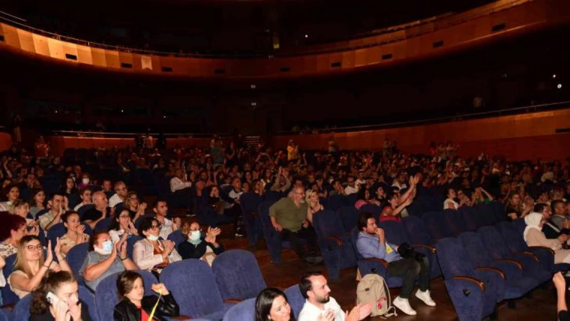 Dünya Mirası Lazgi Bursa Festivali'nde sahne aldı