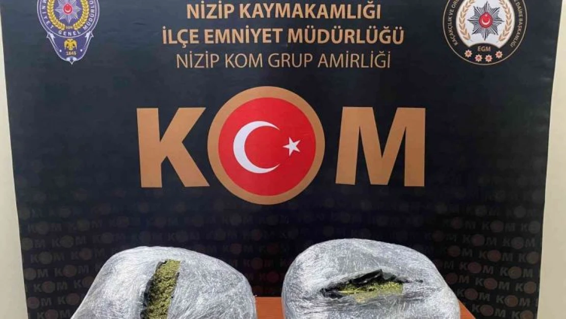 Durdurulan araçtan 10 kilo 500 gram esrar çıktı