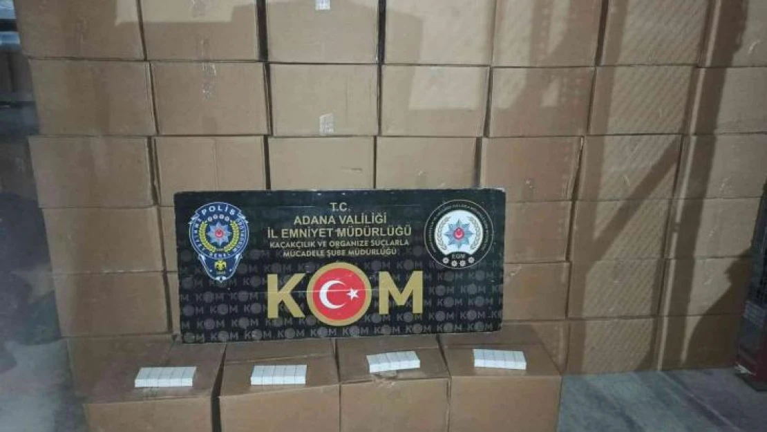 Durdurulan kamyondan 294 bin 950 paket kaçak sigara çıktı