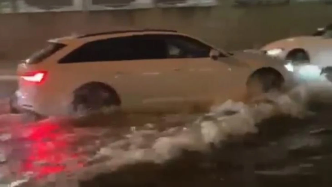 Edirne'de şiddetli yağmur, yollar nehir oldu aktı