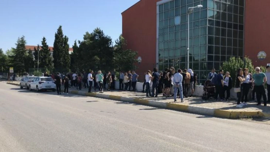 Edirne'de YKS ikinci  oturum heyecanı başladı