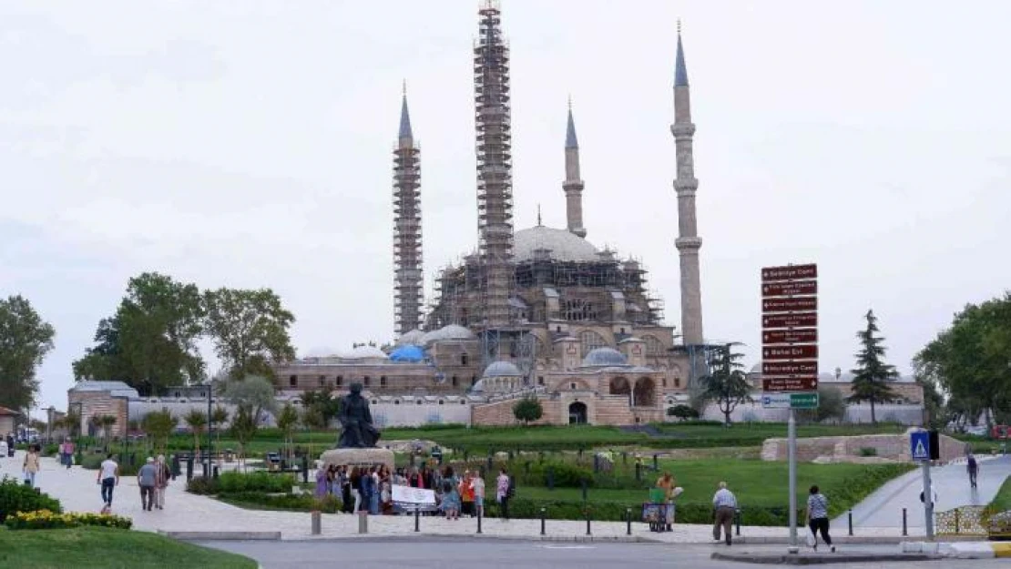 Edirne Selimiye Camii'nde restorasyon çalışmaları sürüyor