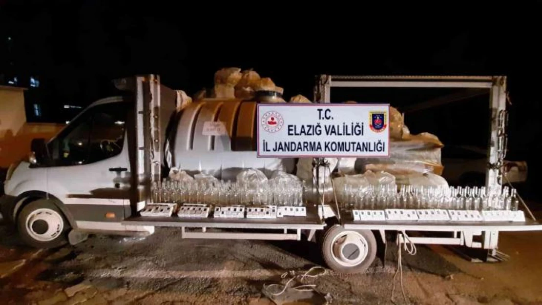 Elazığ'da 3 bin 500 litre kaçak şarap ele geçirildi