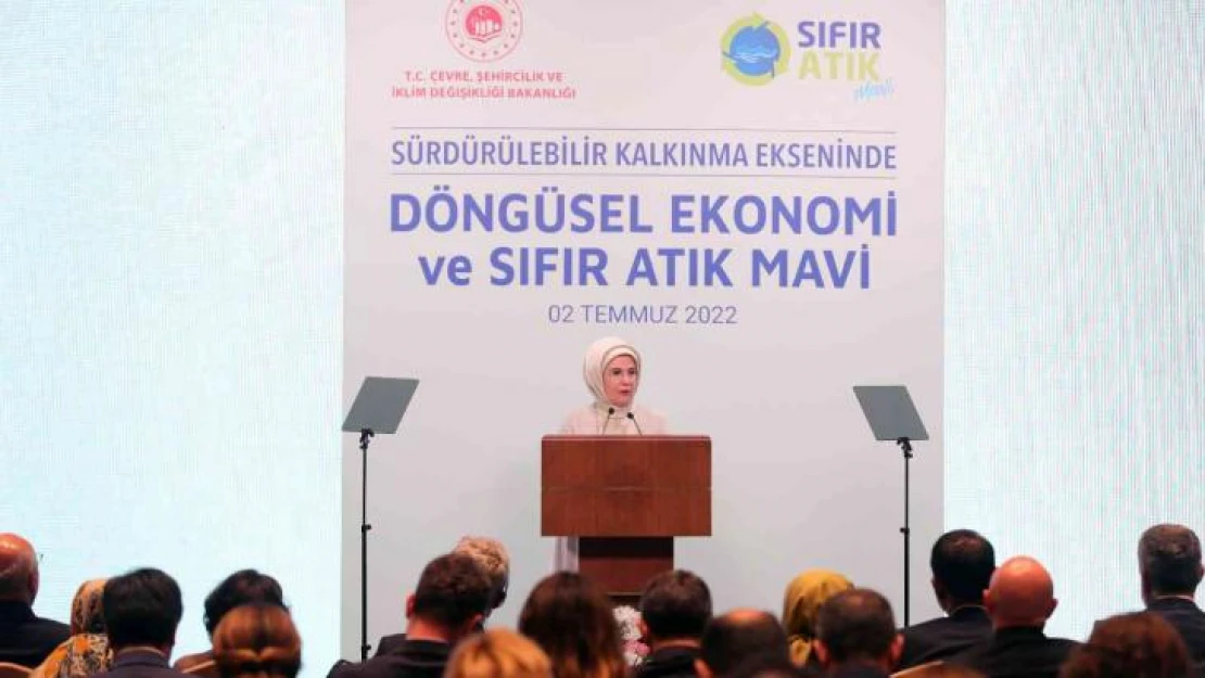 Emine Erdoğan: 'İklim değişikliği ve sürdürülebilirlikle ilgili meseleyi hak ve nesiller arasındaki adalet boyutuyla ele almalıyız'