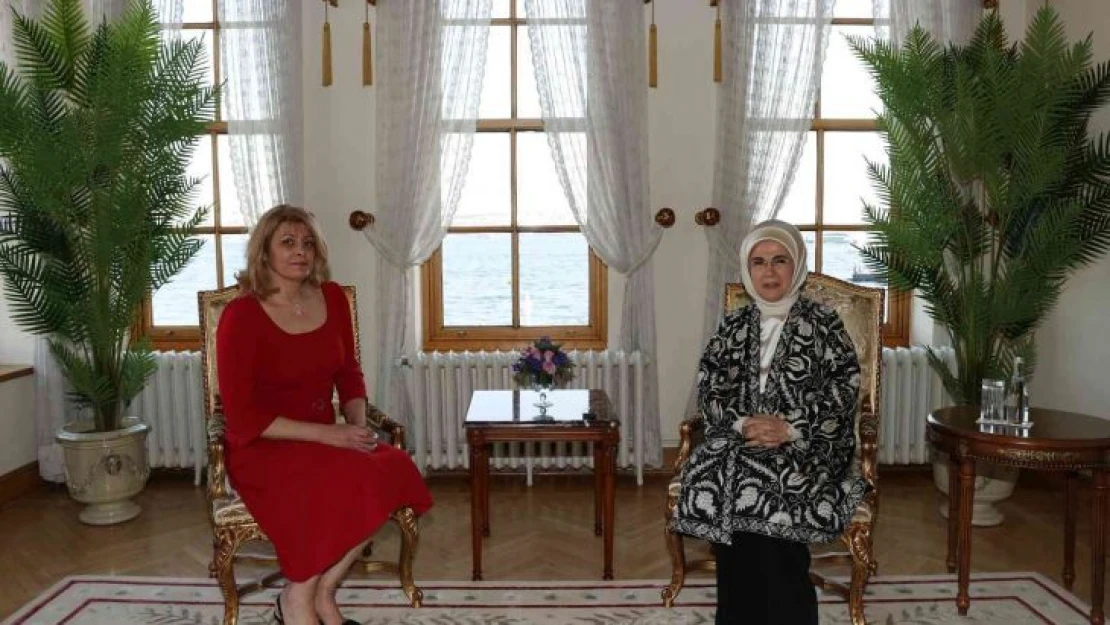 Emine Erdoğan, Bulgaristan Cumhurbaşkanı Rumen Radev'in eşi ile bir araya geldi