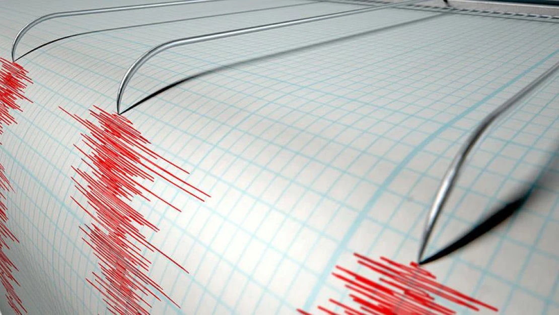 Endonezya'da 5,2 büyüklüğünde deprem can aldı