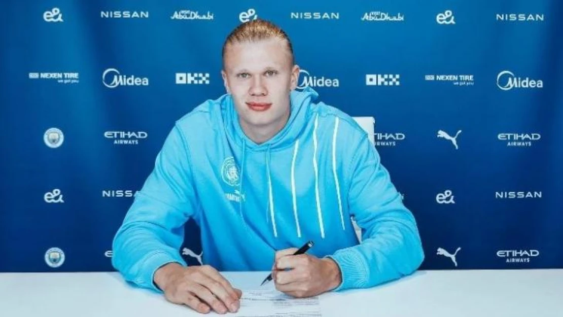 Erling Haaland, Manchester City'e imzayı attı