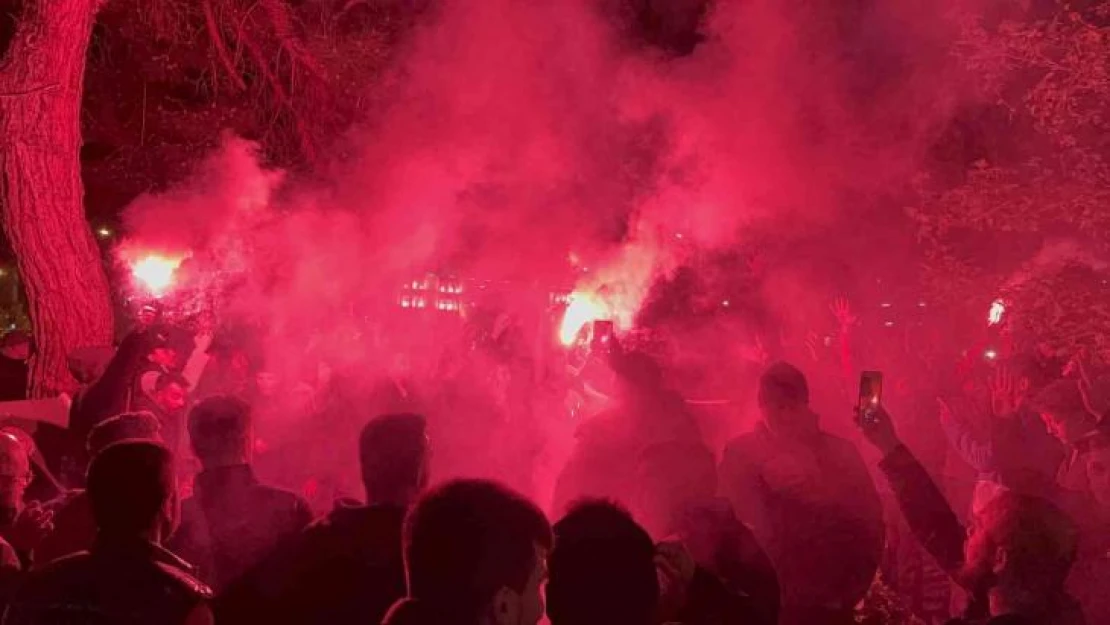 Eskişehir'de kutlama yaptırmadılar!