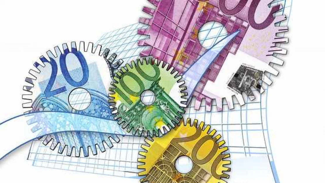 Euro bölgesi resesyondan çıkıyor mu?