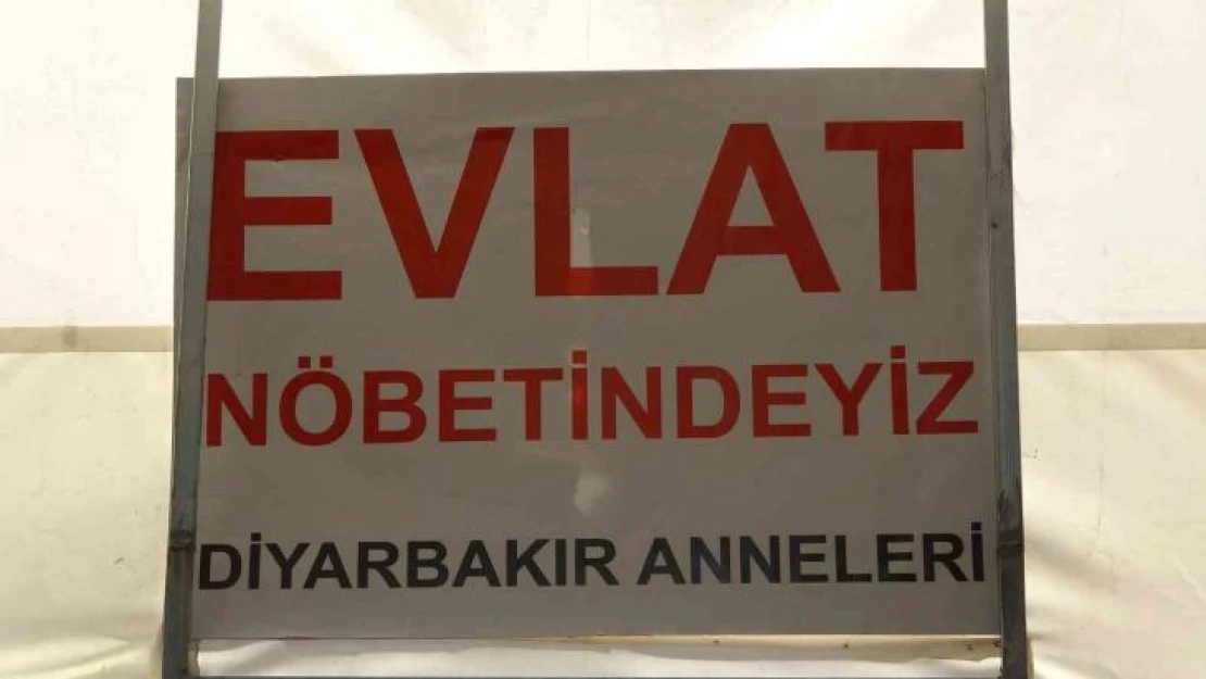 Evlat nöbetindeki babadan dağdaki çocuklara çağrı