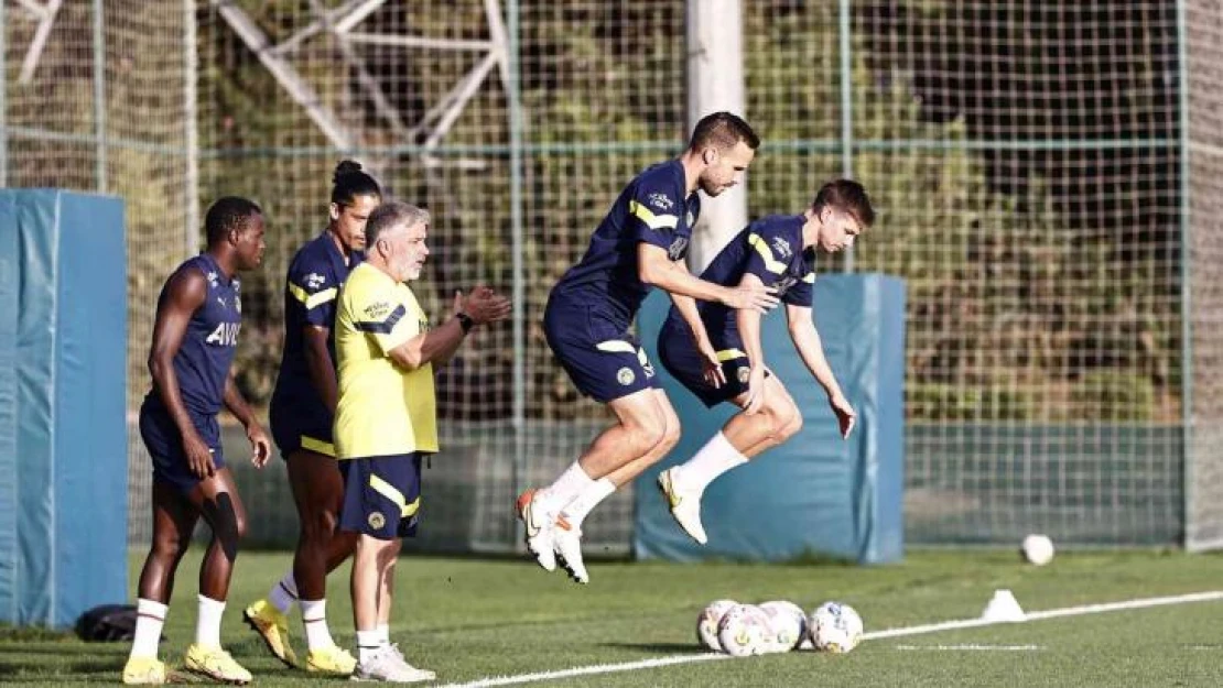 Fenerbahçe, Corendon Alanyaspor maçı hazırlıklarını tamamladı