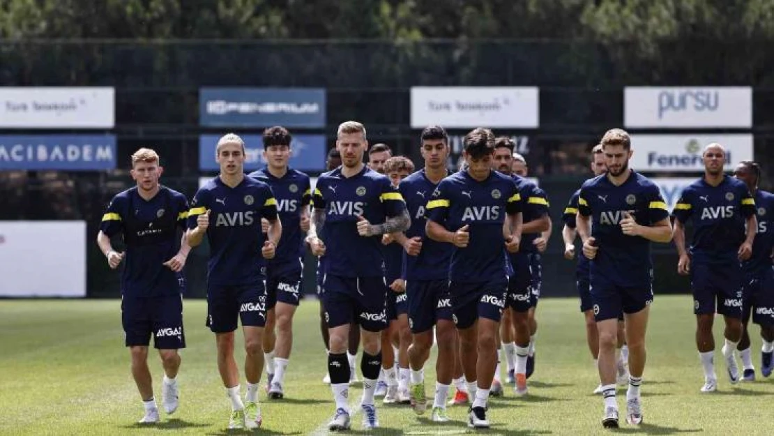 Fenerbahçe'de yeni sezon hazırlıkları sürüyor