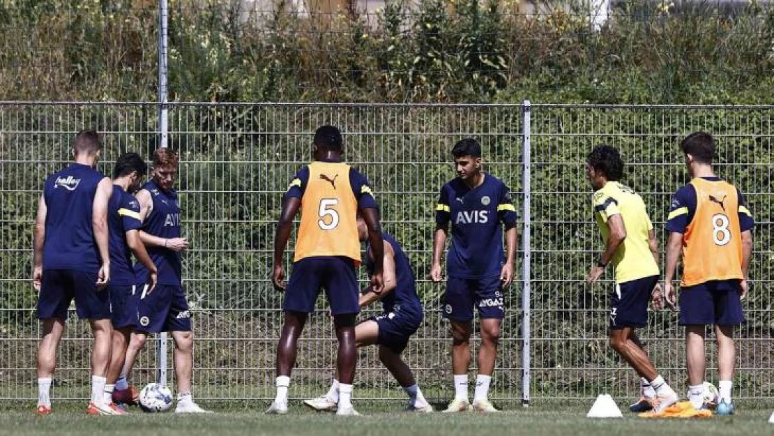 Fenerbahçe'de yeni sezon hazırlıkları devam ediyor