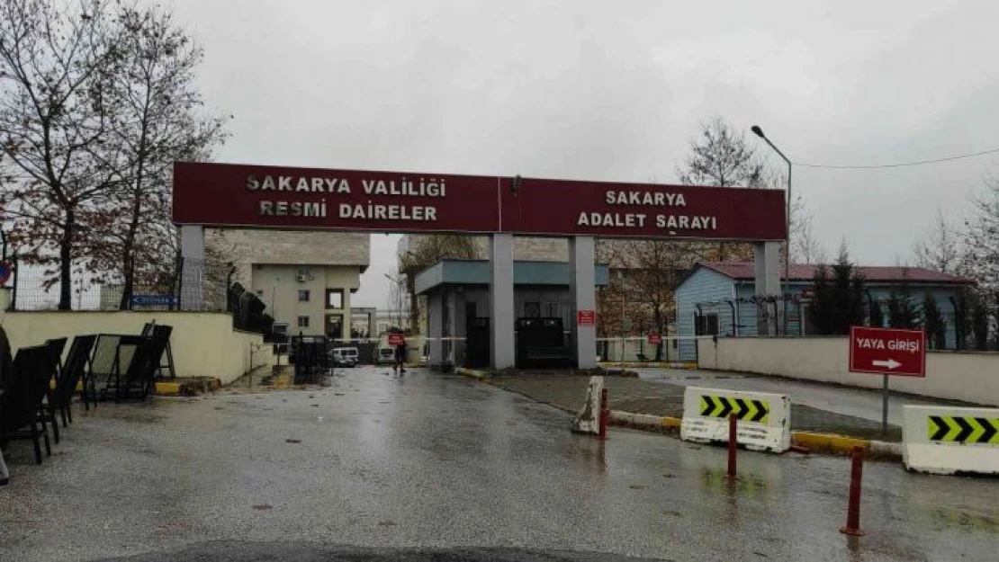 FETÖ firarisi Adil Öksüz'ün yakınlarına beraat kararı