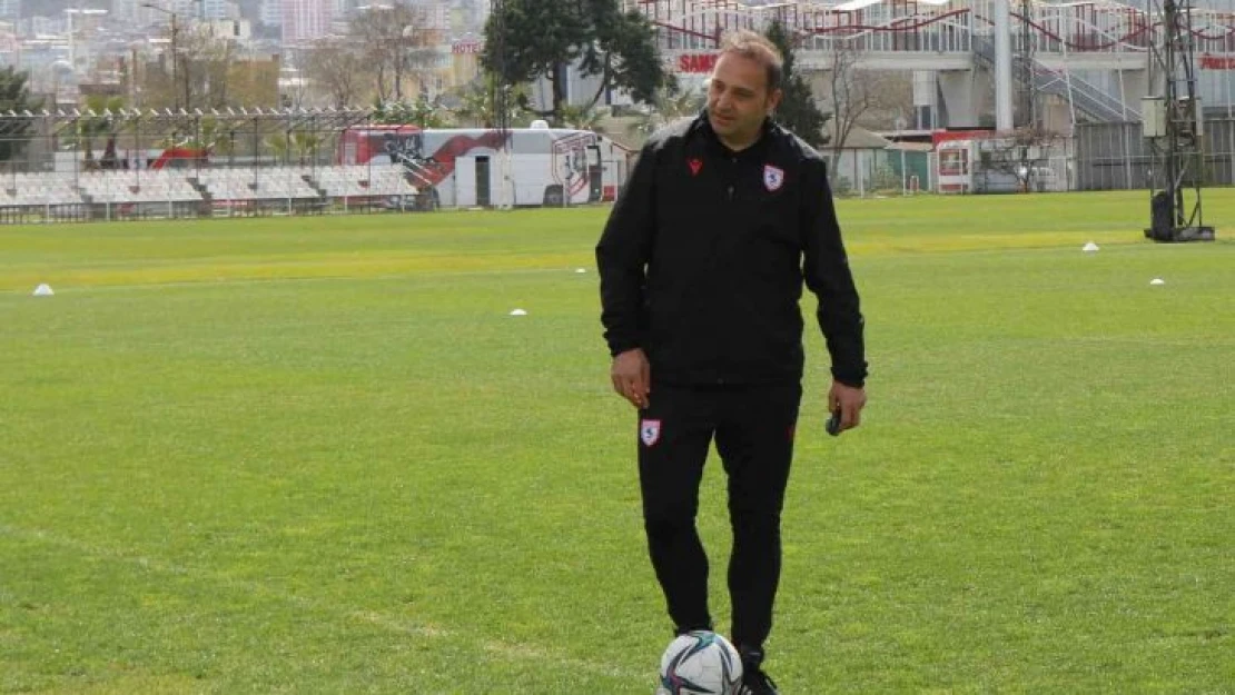 Fuat Çapa: 'Bandırmaspor maçından güzel bir sonuçla ayrılmak istiyoruz'