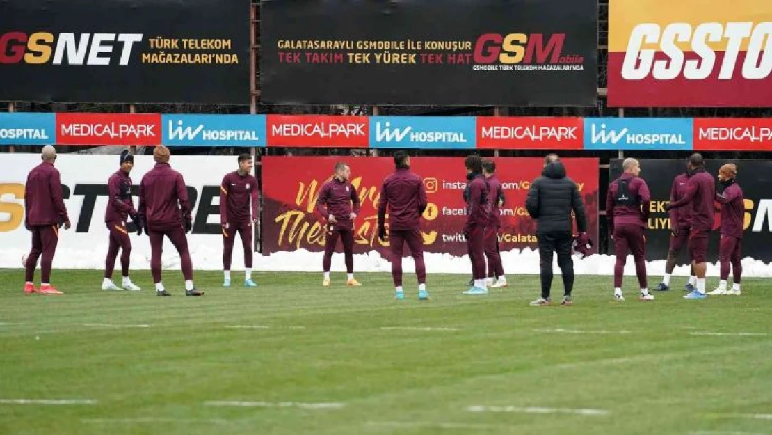 Galatasaray, Barcelona maçı hazırlıklarını tamamladı