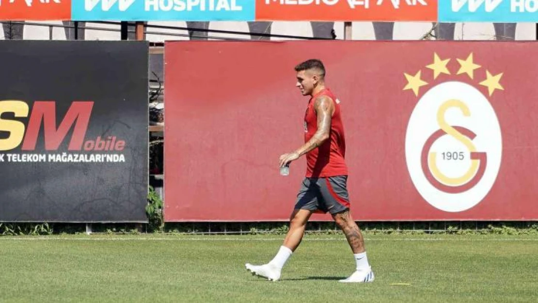 Galatasaray'da Lucas Torreira ile Dries Mertens ilk antrenmanına çıktı