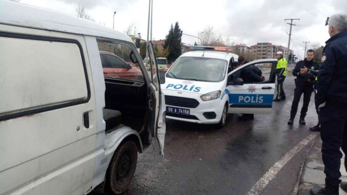 Gazeteci aldığı cevapla şoke oldu: 'Çek, güzel çek, Allah belanızı versin'