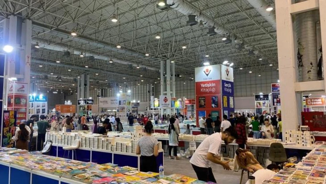 Gaziantep Kitap fuarı yaklaşık 633 bin kişiyi ağırladı