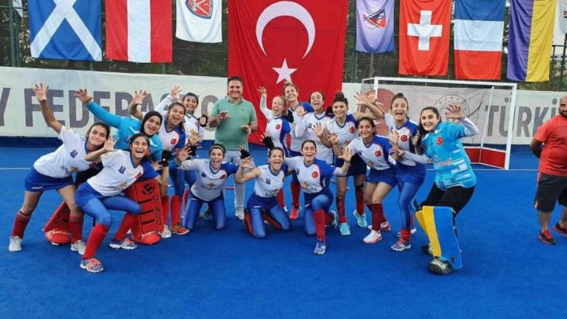 Gaziantep Polisgücü Kadın Hokey Takımı finalde