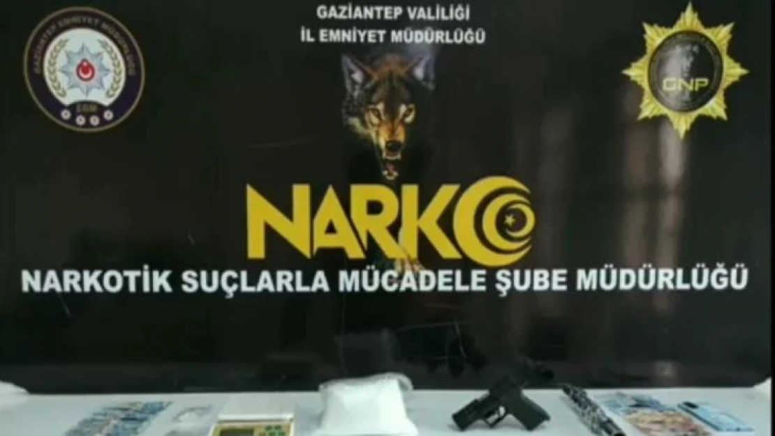 Gaziantep'te 1 kilogram metamfetamin ele geçirildi